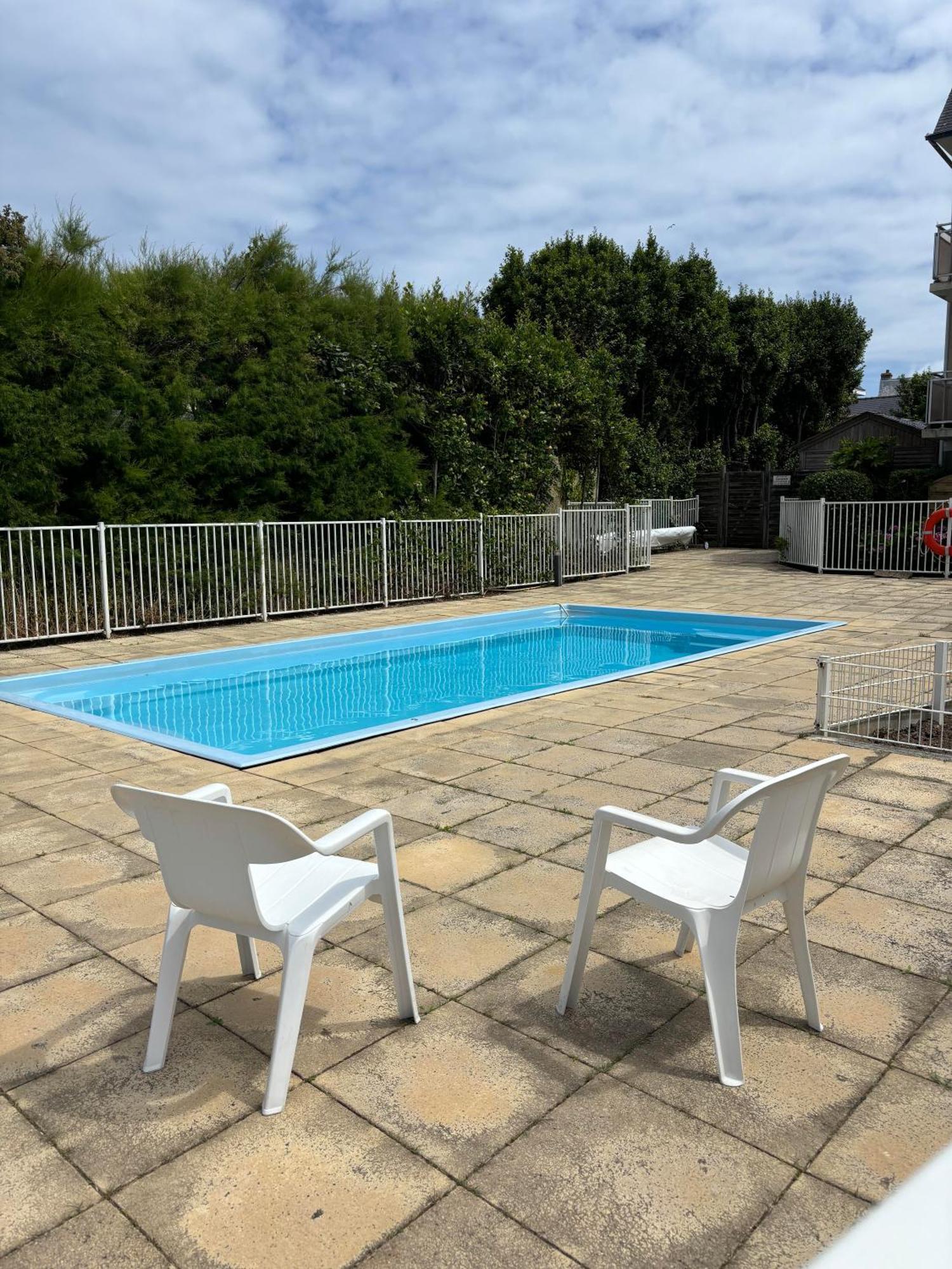 Appartement Studio 4 Personnes Dans Residence Avec Piscine Quiberon Exterior photo
